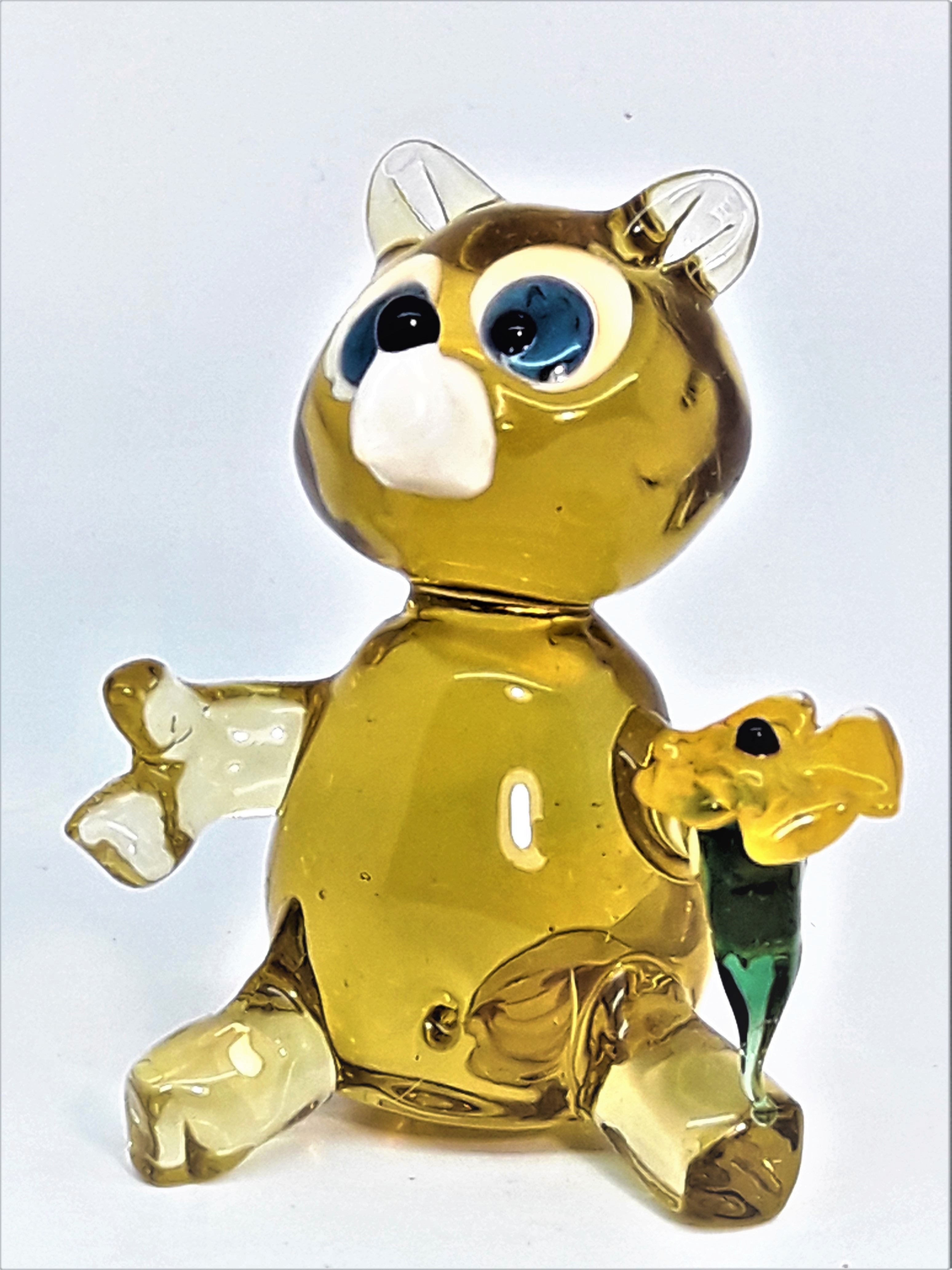 Bear with flower, large-427
