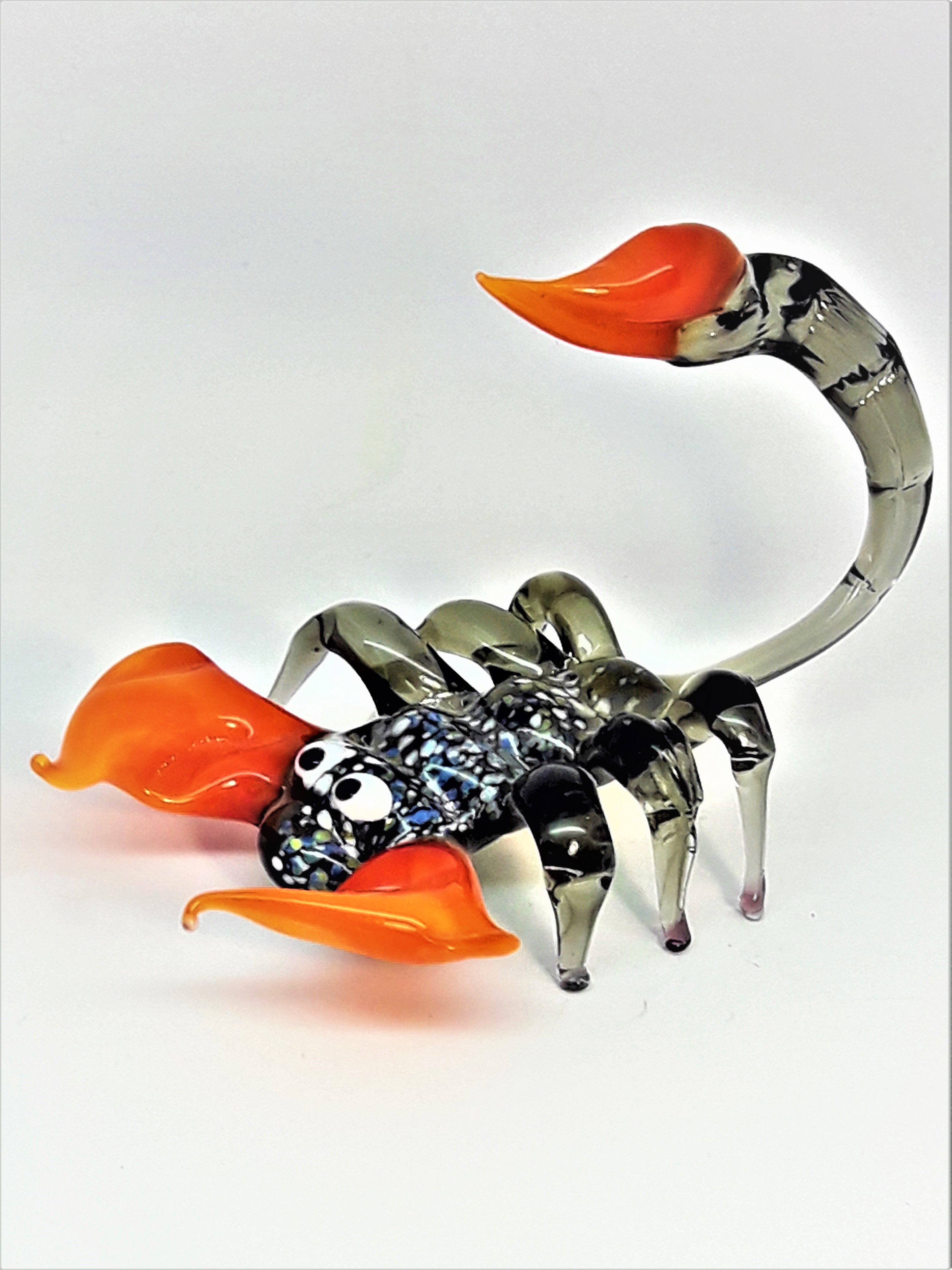 Scorpion, large-443